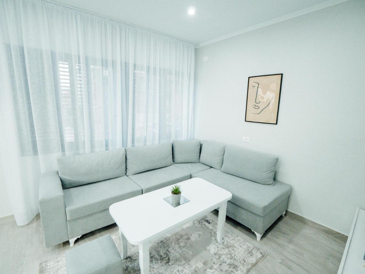 Villa Dionis House Shkodër Esterno foto